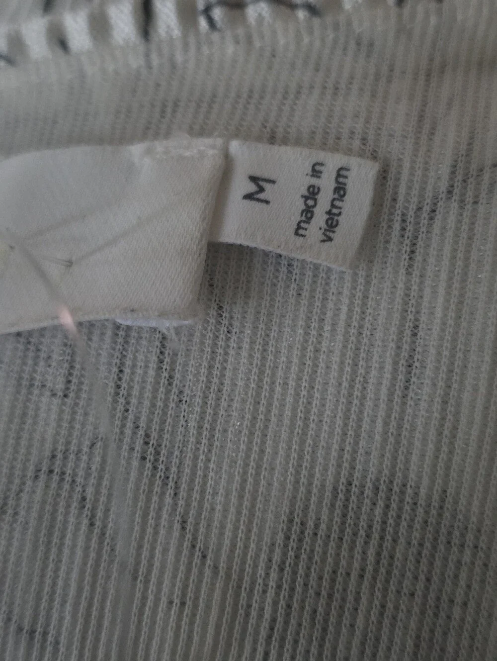 Astr White Floral Surplice Blouse Size US/M